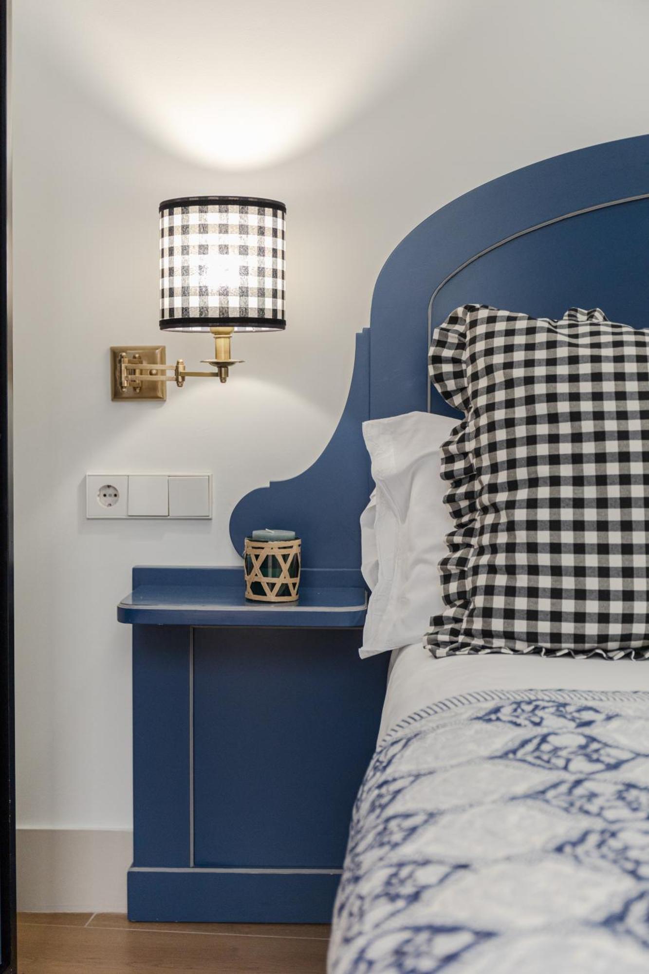 Nuea Cicerone Hotel Севиля Екстериор снимка