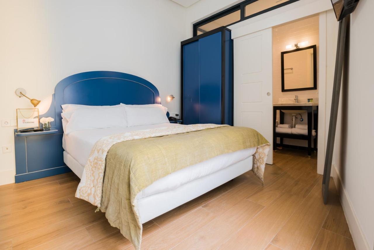 Nuea Cicerone Hotel Севиля Екстериор снимка