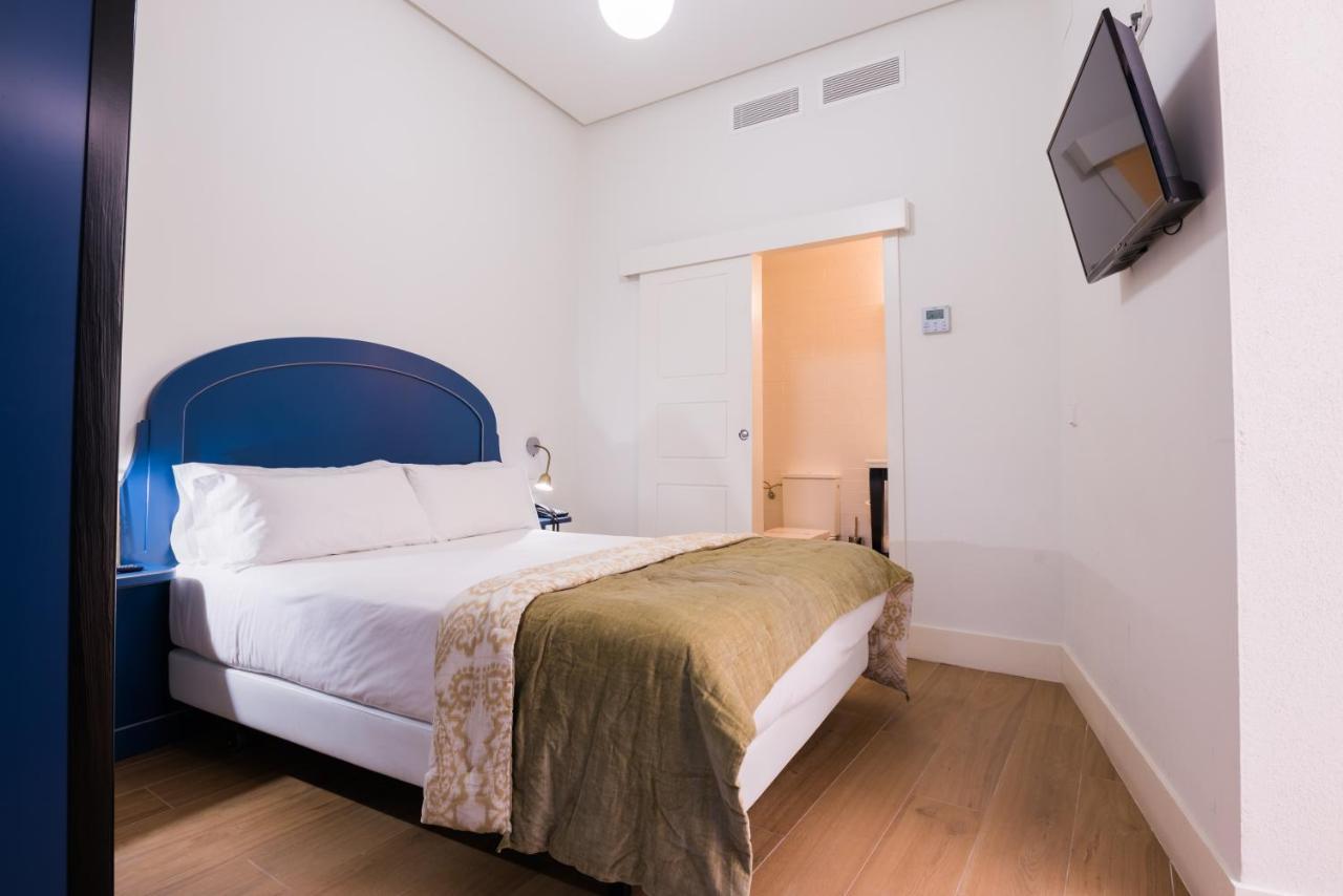 Nuea Cicerone Hotel Севиля Екстериор снимка
